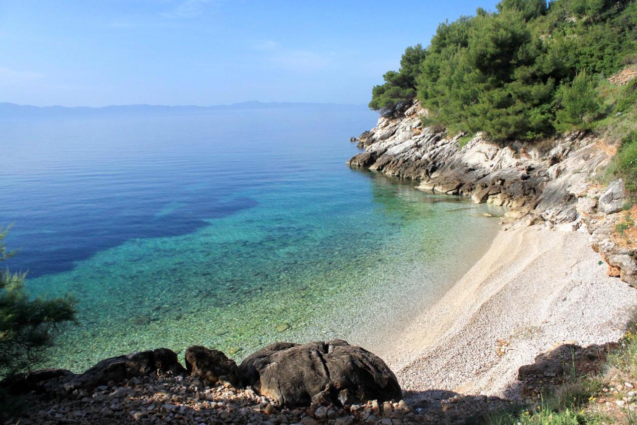 Seaside Secluded Apartments Cove Tvrdni Dolac, Hvar - 4008 Gdinj Экстерьер фото